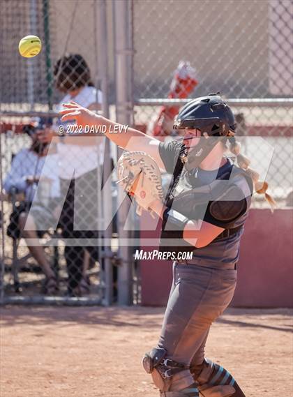 Thumbnail 2 in Highland vs. Hamilton photogallery.