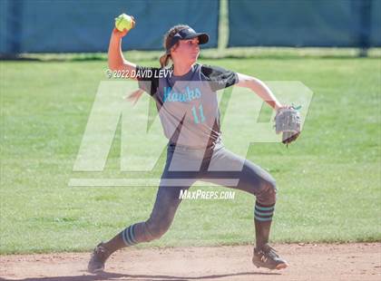 Thumbnail 3 in Highland vs. Hamilton photogallery.