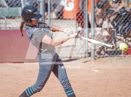Thumbnail 1 in Highland vs. Hamilton photogallery.
