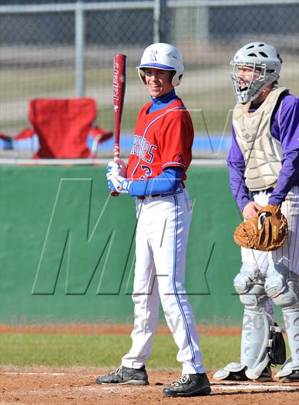 Thumbnail 3 in Farmersville vs Rockwall Christian (Farmersville Invitational) photogallery.