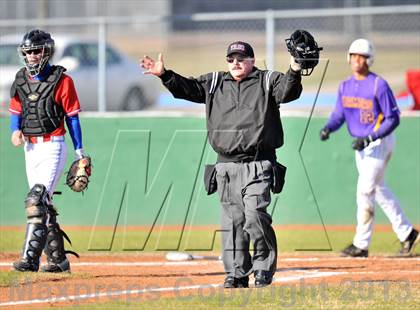 Thumbnail 1 in Farmersville vs Rockwall Christian (Farmersville Invitational) photogallery.