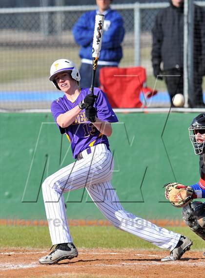Thumbnail 3 in Farmersville vs Rockwall Christian (Farmersville Invitational) photogallery.