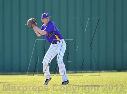 Thumbnail 2 in Farmersville vs Rockwall Christian (Farmersville Invitational) photogallery.