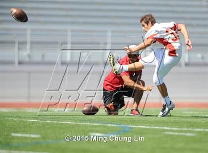 Thumbnail 1 in Woodbridge @ Laguna Hills photogallery.