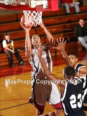 Thumbnail 3 in St. Dominic vs. Fremont-Los Angeles (Torrey Pines Holiday Classic) photogallery.