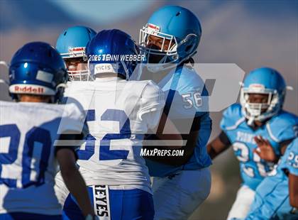 Thumbnail 3 in FR: Green Valley @ Canyon Springs photogallery.