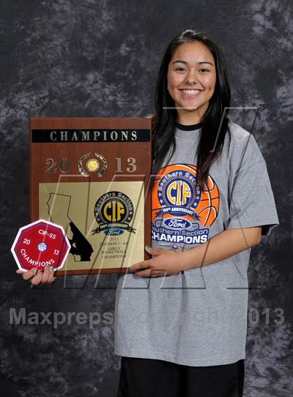 Thumbnail 3 in Santiago (CIF SS D1A Awards) photogallery.