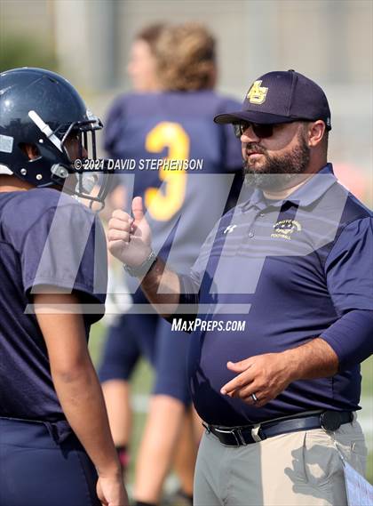 Thumbnail 2 in Frontier @ Arroyo Grande photogallery.