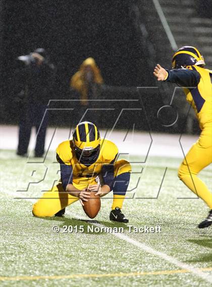 Thumbnail 1 in Hutchinson @ Northwest photogallery.