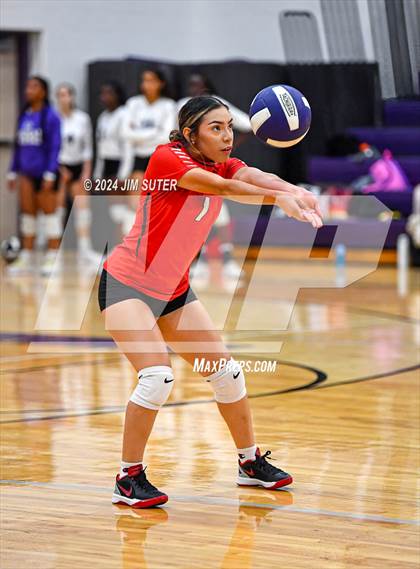Thumbnail 2 in Elgin vs Travis photogallery.