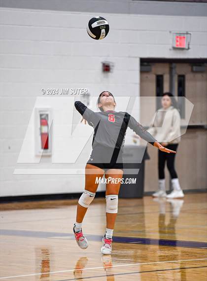Thumbnail 1 in Elgin vs Travis photogallery.