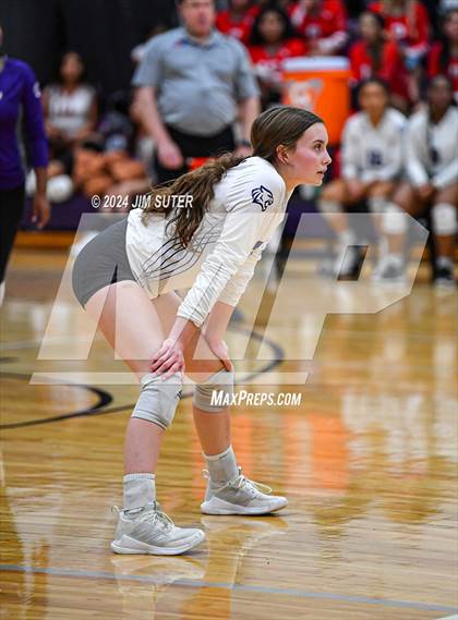 Thumbnail 2 in Elgin vs Travis photogallery.