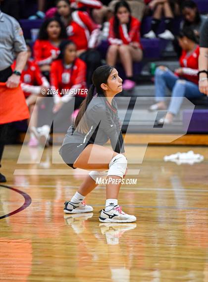 Thumbnail 2 in Elgin vs Travis photogallery.