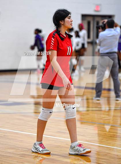 Thumbnail 3 in Elgin vs Travis photogallery.