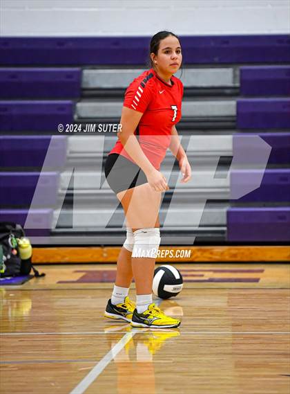 Thumbnail 3 in Elgin vs Travis photogallery.