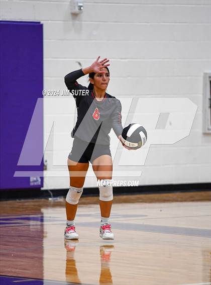 Thumbnail 3 in Elgin vs Travis photogallery.