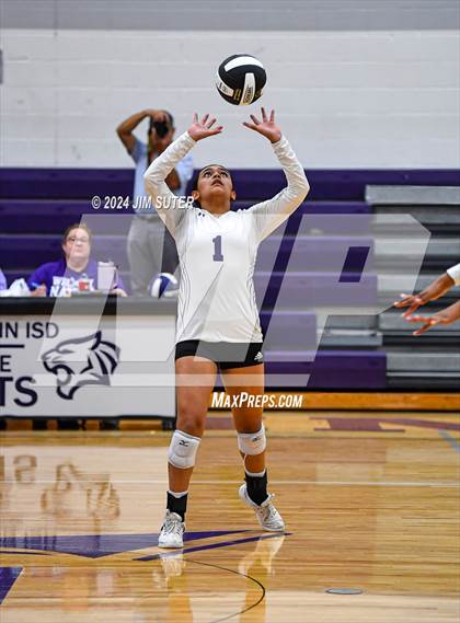 Thumbnail 3 in Elgin vs Travis photogallery.