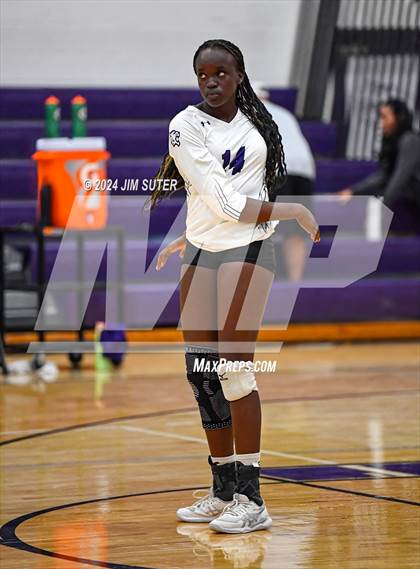 Thumbnail 3 in Elgin vs Travis photogallery.