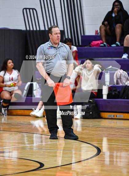 Thumbnail 3 in Elgin vs Travis photogallery.