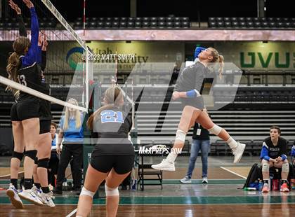 Thumbnail 2 in Rich vs. Panguitch (UHSAA 1A Final) photogallery.