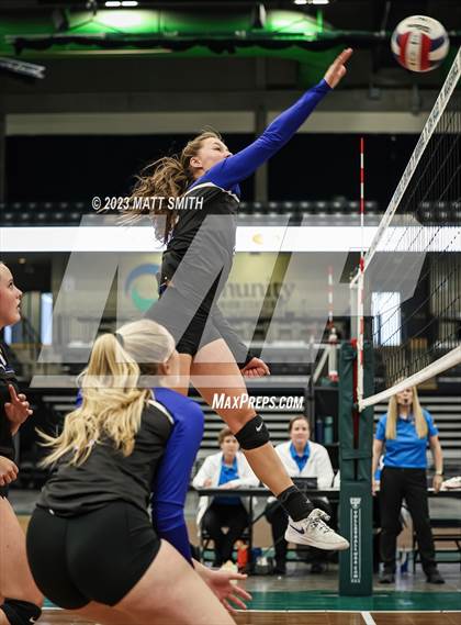 Thumbnail 3 in Rich vs. Panguitch (UHSAA 1A Final) photogallery.