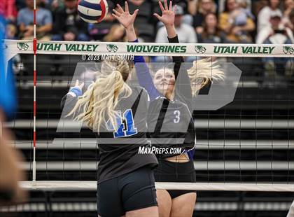 Thumbnail 3 in Rich vs. Panguitch (UHSAA 1A Final) photogallery.