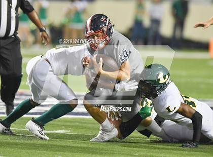 Thumbnail 2 in Longview vs. West Monroe photogallery.