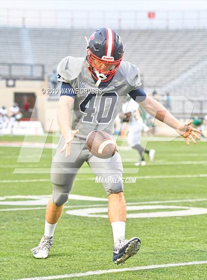 Thumbnail 3 in Longview vs. West Monroe photogallery.
