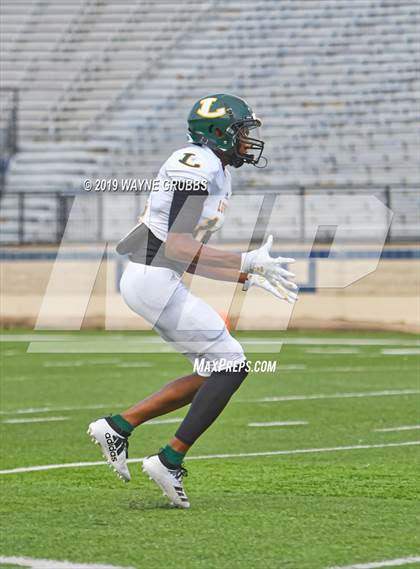 Thumbnail 1 in Longview vs. West Monroe photogallery.
