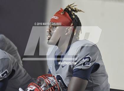 Thumbnail 3 in Longview vs. West Monroe photogallery.