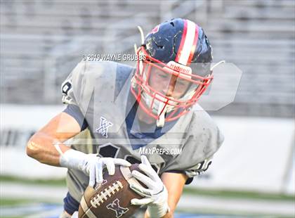 Thumbnail 1 in Longview vs. West Monroe photogallery.
