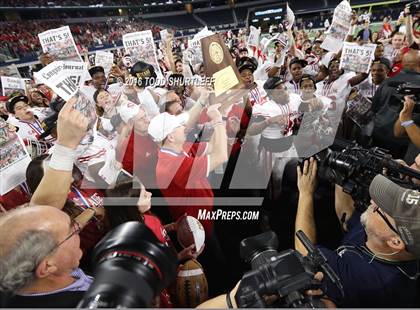Thumbnail 1 in Wylie vs. Carthage (UIL 4A Division 1 Final) photogallery.
