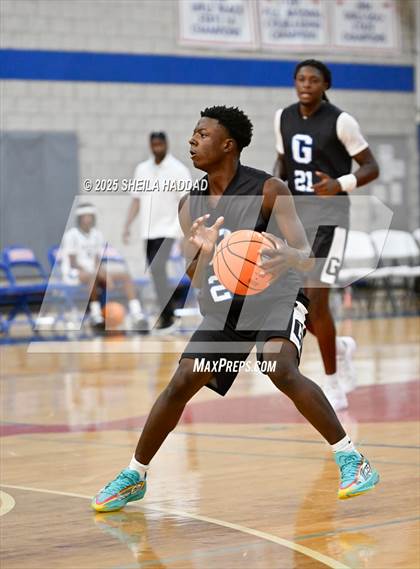 Thumbnail 2 in Gibbs vs Tre Mann  (Hoopvibe - Preseason) photogallery.