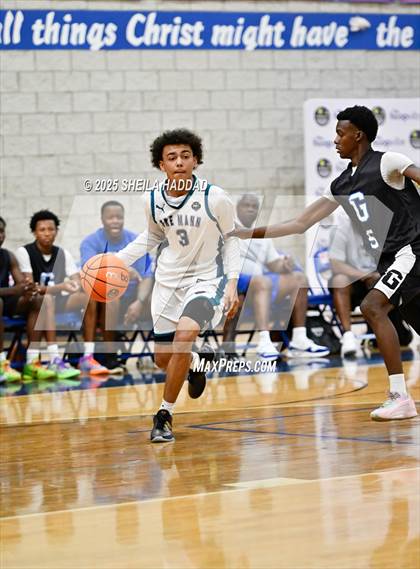 Thumbnail 3 in Gibbs vs Tre Mann  (Hoopvibe - Preseason) photogallery.