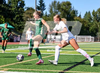 Thumbnail 1 in Bishop Blanchet @ Redmond photogallery.