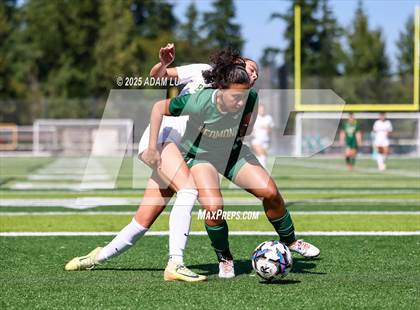Thumbnail 2 in Bishop Blanchet @ Redmond photogallery.