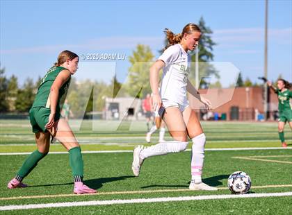 Thumbnail 2 in Bishop Blanchet @ Redmond photogallery.