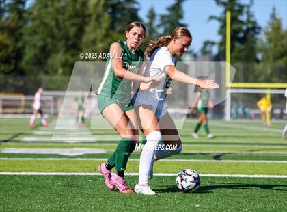 Thumbnail 2 in Bishop Blanchet @ Redmond photogallery.
