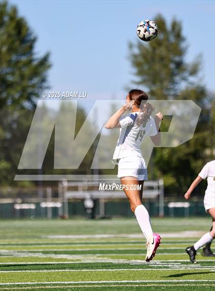 Thumbnail 3 in Bishop Blanchet @ Redmond photogallery.