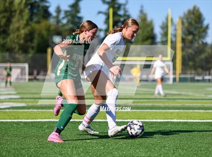 Thumbnail 2 in Bishop Blanchet @ Redmond photogallery.