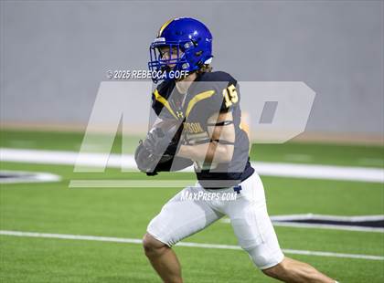 Thumbnail 3 in Barbers Hill vs. Anderson (UIL Football 5A D1 Area) photogallery.