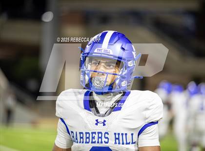 Thumbnail 1 in Barbers Hill vs. Anderson (UIL Football 5A D1 Area) photogallery.