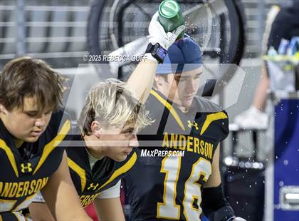 Thumbnail 3 in Barbers Hill vs. Anderson (UIL Football 5A D1 Area) photogallery.