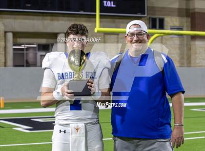 Thumbnail 1 in Barbers Hill vs. Anderson (UIL Football 5A D1 Area) photogallery.