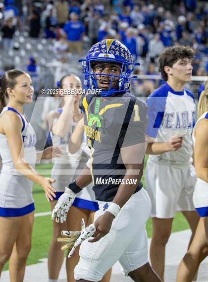 Thumbnail 3 in Barbers Hill vs. Anderson (UIL Football 5A D1 Area) photogallery.