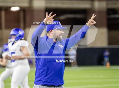 Thumbnail 2 in Barbers Hill vs. Anderson (UIL Football 5A D1 Area) photogallery.