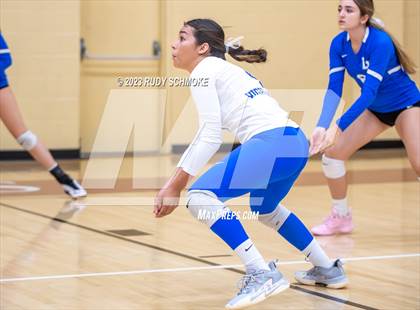 Thumbnail 1 in La Habra photogallery.