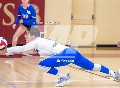 Thumbnail 1 in La Habra photogallery.
