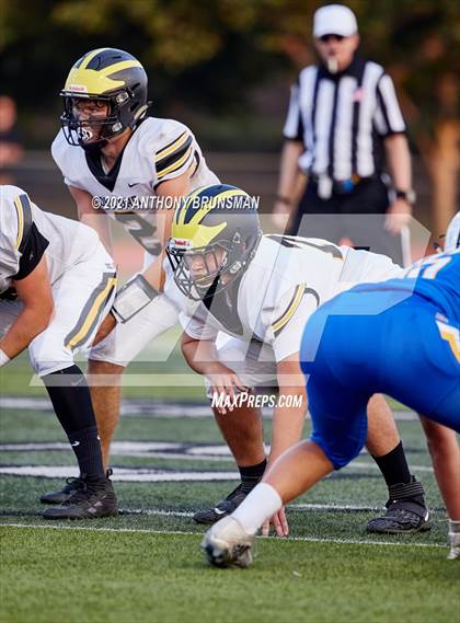 Thumbnail 2 in Del Oro @ Lincoln photogallery.