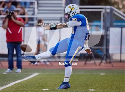 Thumbnail 2 in Del Oro @ Lincoln photogallery.
